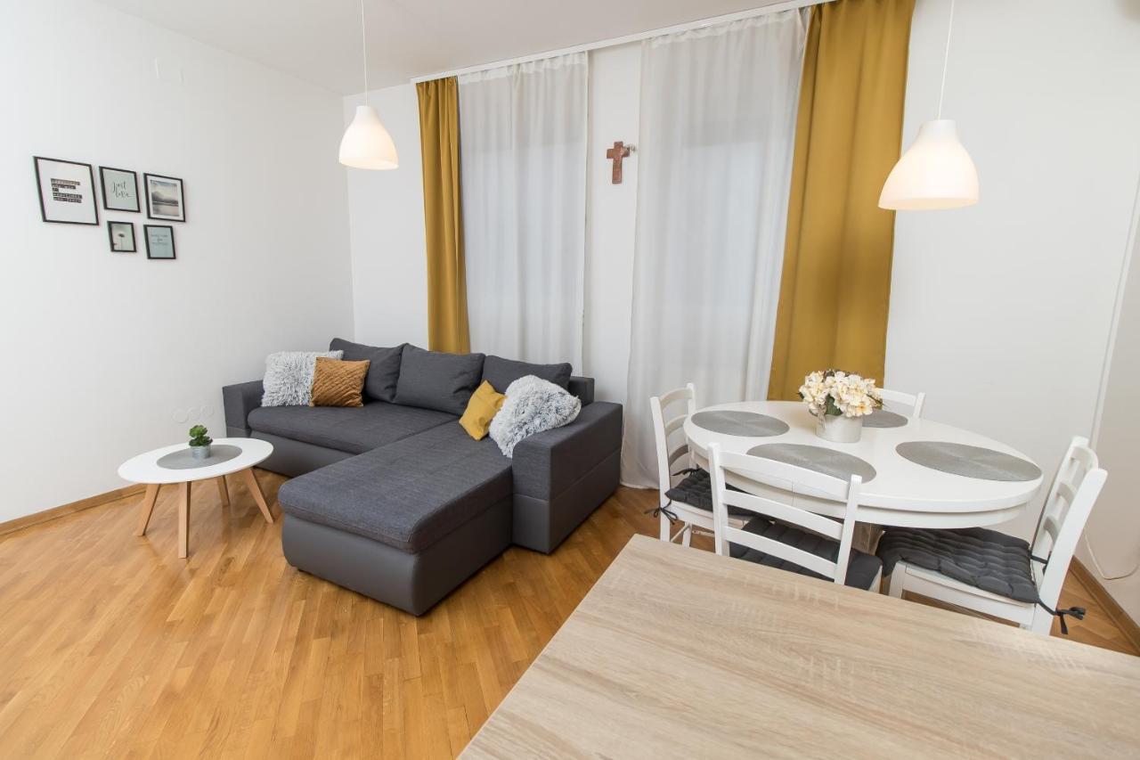 Apartman Rupčić Vinkovci Bagian luar foto